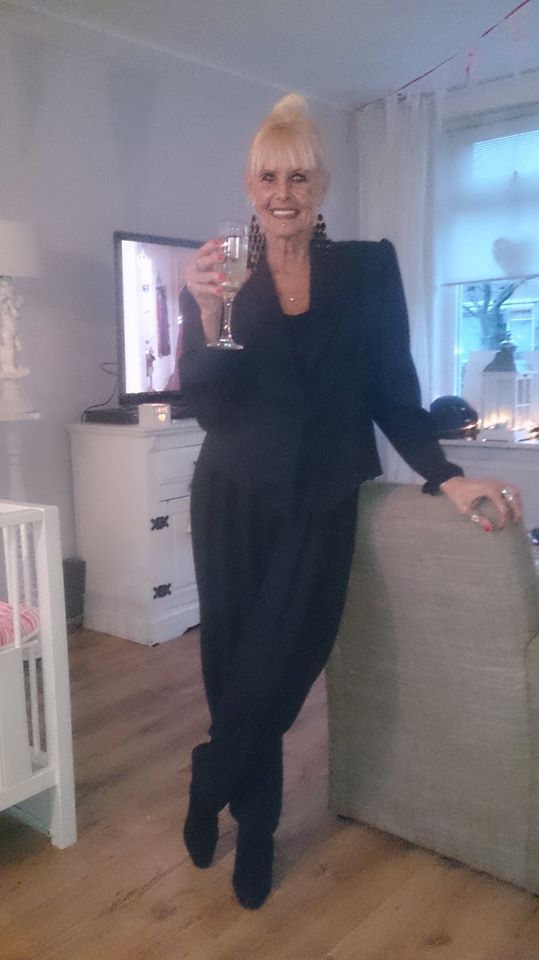 Henny Zwart