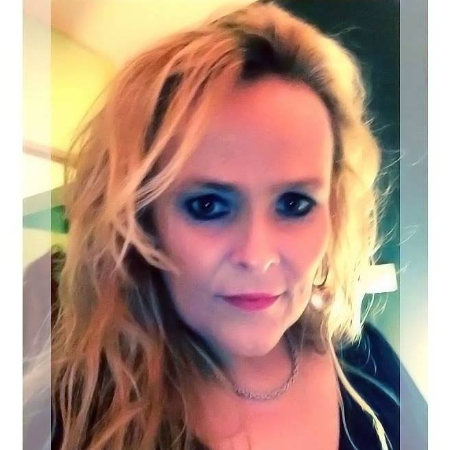 Annelieke Lintjens