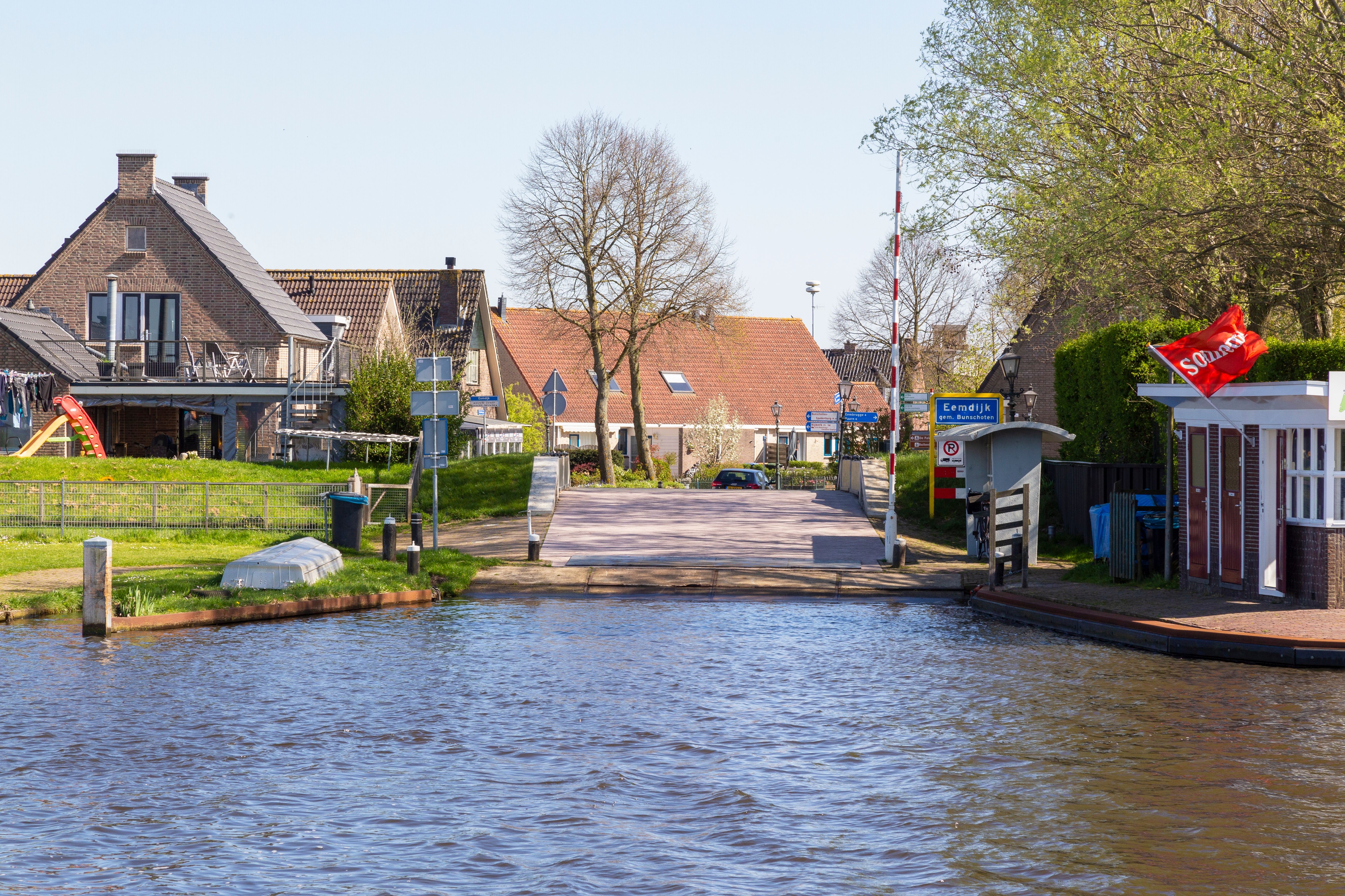 Monument Eemdijk