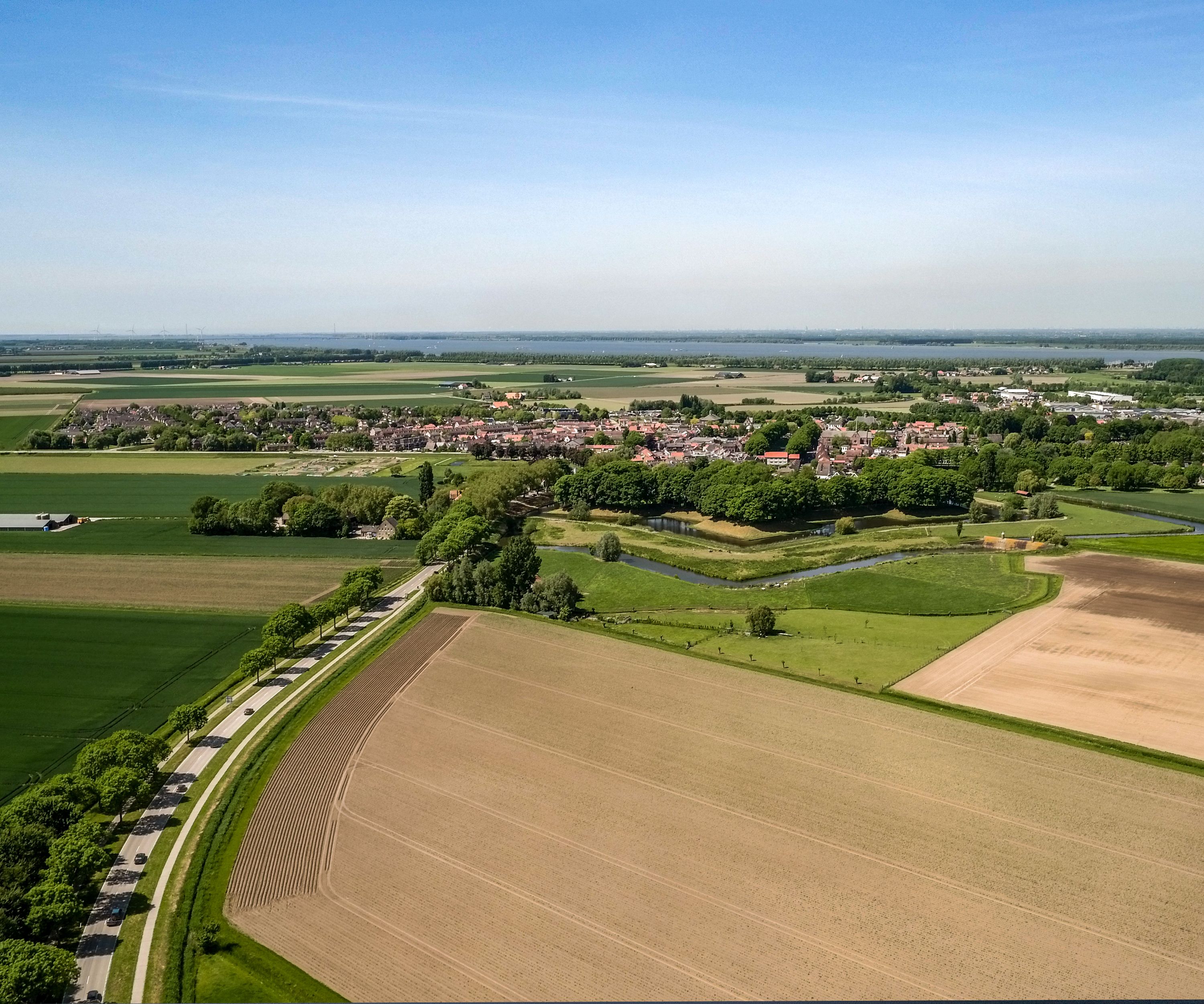 Klundert