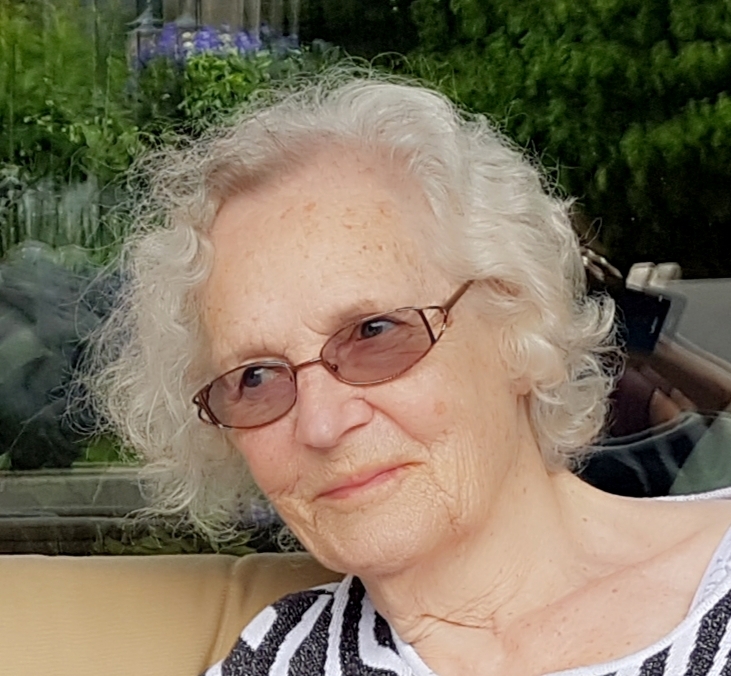Anne Roelofs