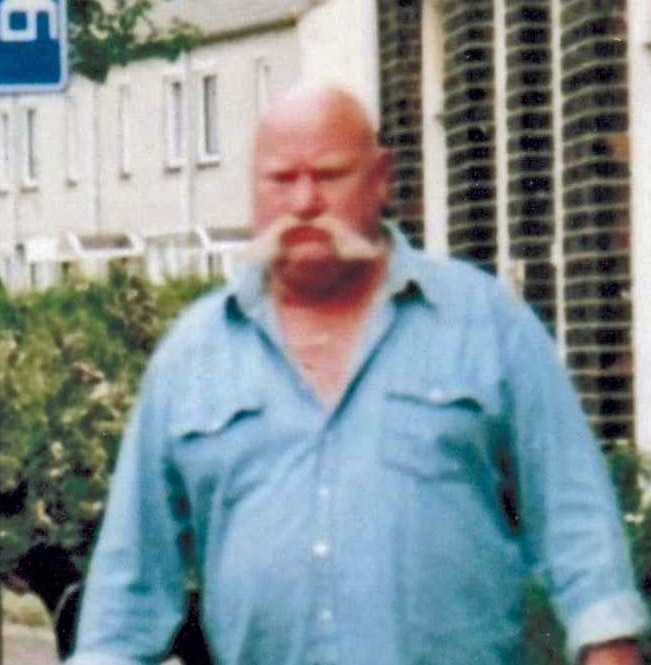 Bertus Van Esschoten